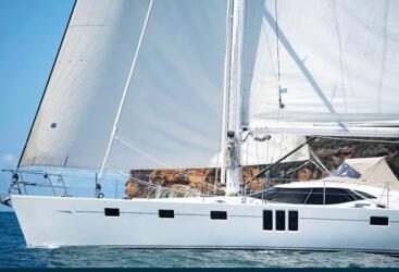 Sailing Whitsundays - Luxury Yacht 6 - 8 Guests