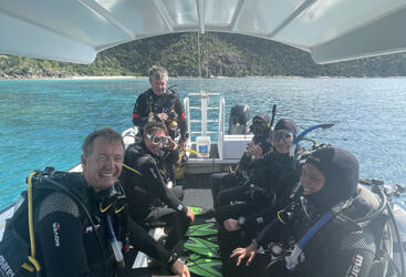 Small Group Dive Boat Airlie Beach - Unforgettable Diving Trips Whitsundays