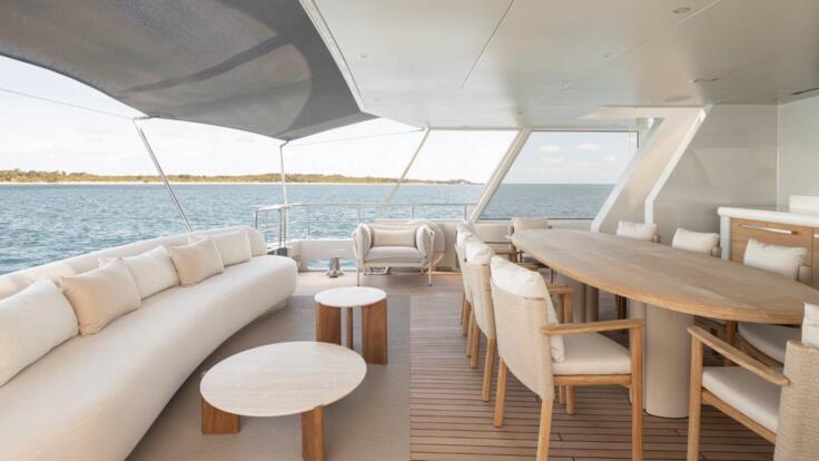 Superyacht Charter - Spacious Aft Deck 