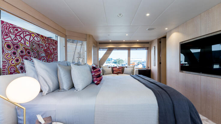 Luxury Yacht Charters Whitsundays - Full Beam Master Cabin
