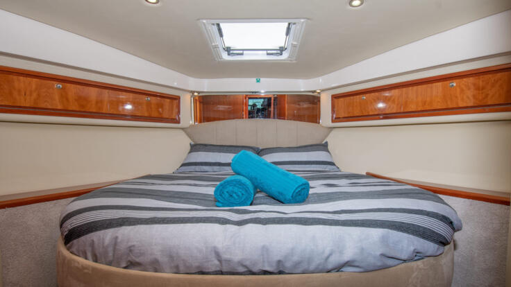 Luxury Boat Charters Cairns - Master Stateroom with Ensuite