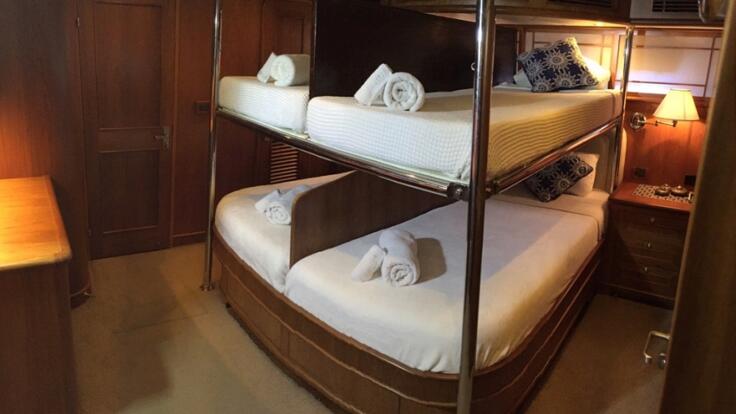 Cairns Yacht Charter - Twins or Doubles