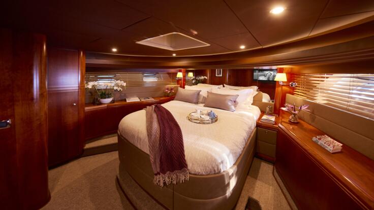 Whitsundays Luxury Yacht Charters - VIP Suite