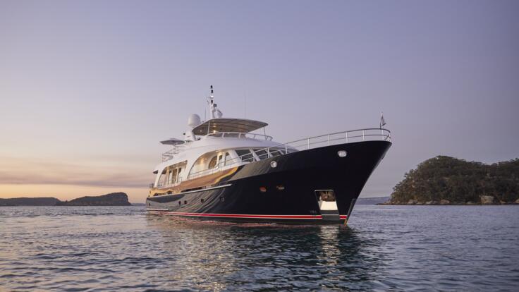 Luxury Yacht Charters Whitsundays  