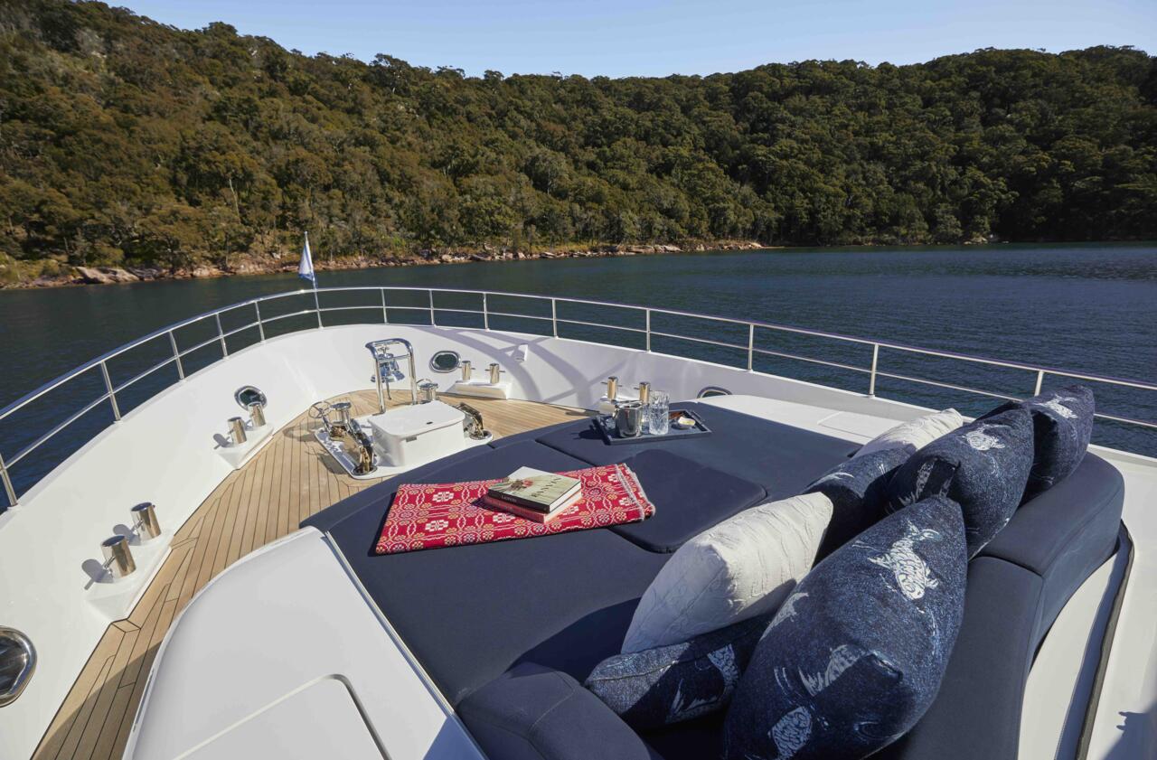 luxury yachts whitsundays