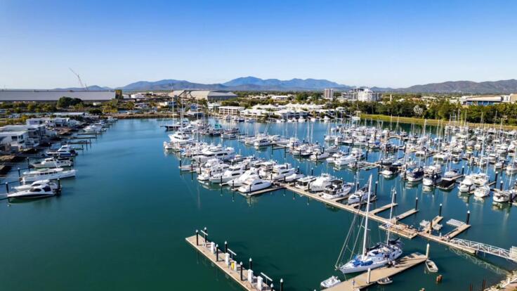 Full Day Sailing Adventures from Townsville or Magnetic Island