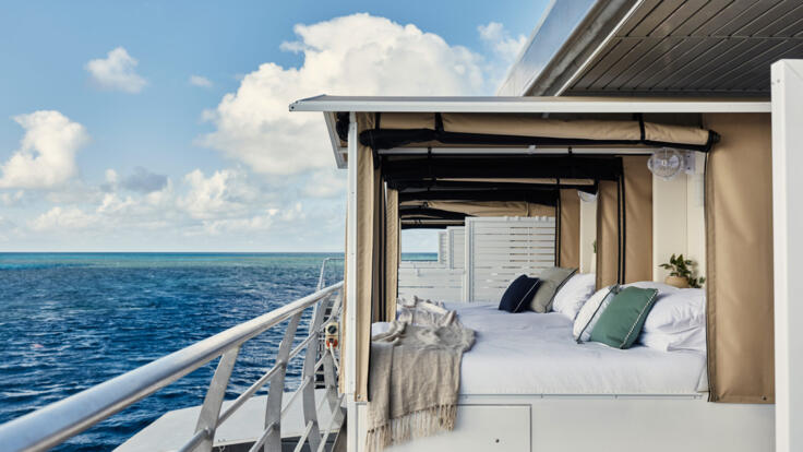 Reef Sleep Whitsundays | Sleep on the Great Barrier Reef pontoon