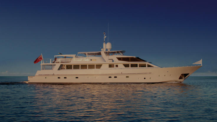 Luxury superyacht charter from Cairns