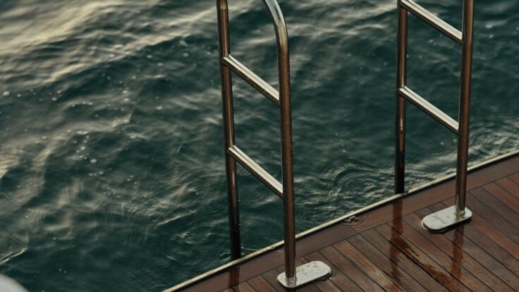 Luxury Yacht Charters Port Douglas - Deck Duck Board
