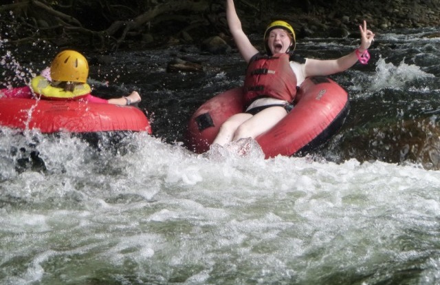 Behana Gorge - Mulgrave River - Enjoy thrilling day on the white water rapids in Cairns!