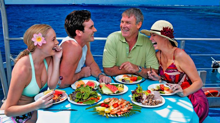 Cairns combo package tours - Enjoying a meal on the pontoon and the Great Barrier Reef