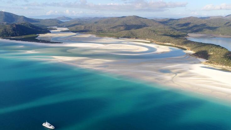 Whitsunday Superyacht Charter - Great Barrier Reef - Whitehaven Beach