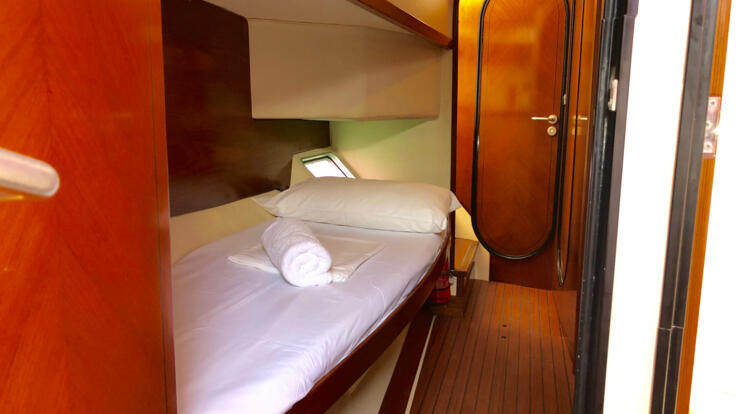 Whitsunday Yacht Charters - Single Cabin 