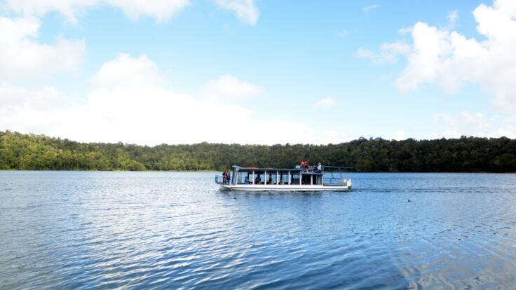 Cairns Rainforest Tours - Nature Cruise on Lake Barrine Volcano Crater in Cairns