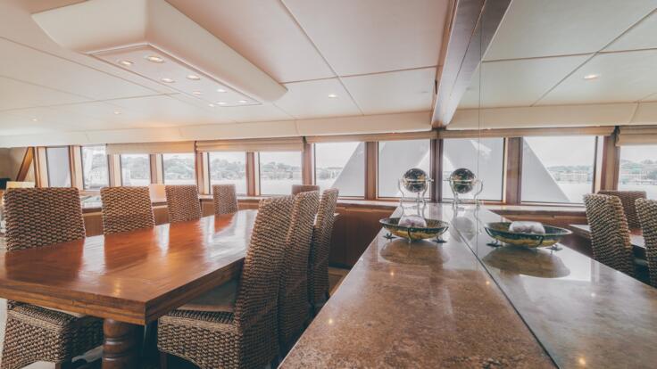 Whitsunday Luxury Yacht Charter - Dining room