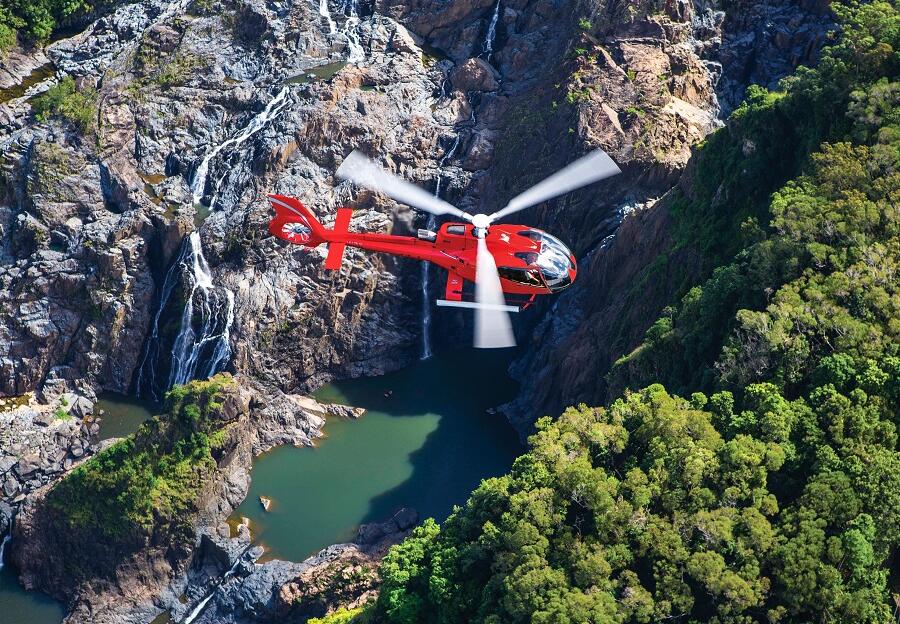 The Best Helicopter Rides in Cairns for Romantic Couples