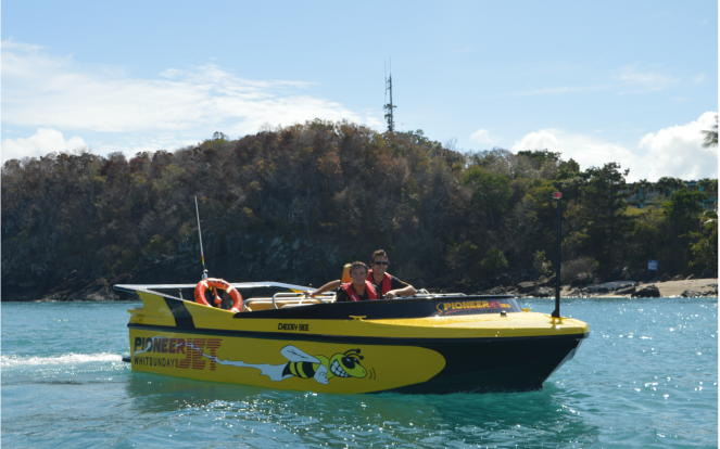Small numbers and heaps of fun on this Airlie Beach fast boat experience.