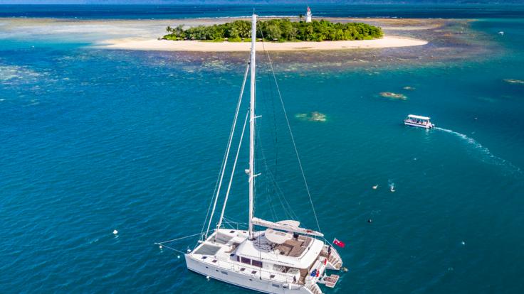 Luxury Reef Tours Port Douglas - Spend a day at the Low Isles - great small tour for families