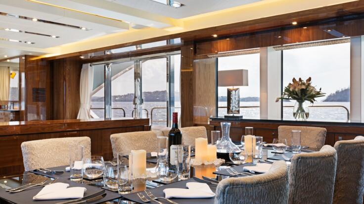 Yacht Charters Hamilton Island - Main Salon - Dining 