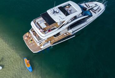 Whitsunday luxury yacht charters - Luxury Yacht 