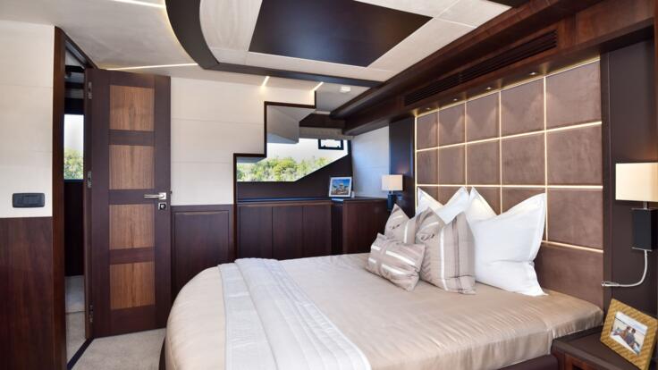 Luxury Yacht Charters - Master Stateroom 
