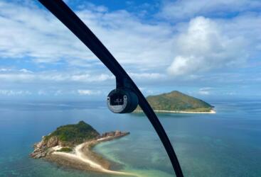 Townsville Helicopters - Scenic Flights to Remote Islands