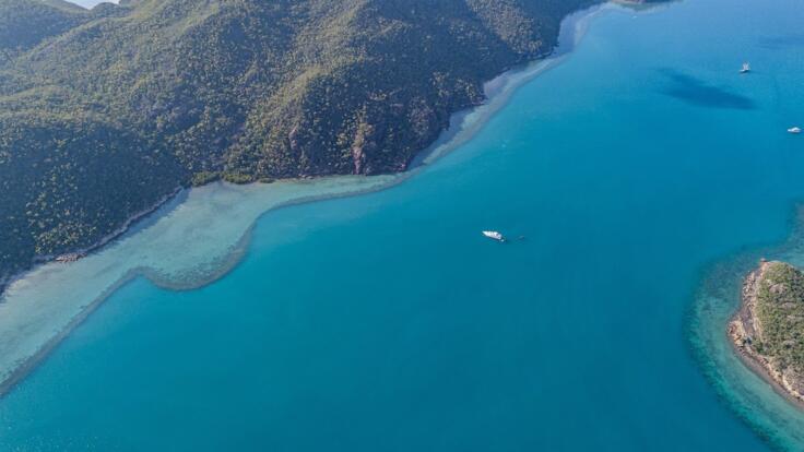 Yacht Charter Great Barrier Reef - Aerial Hamilton Island 