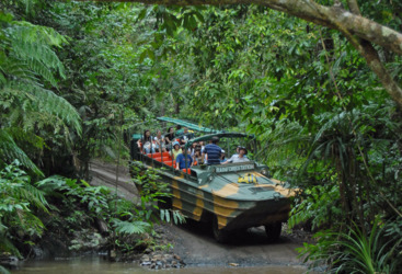Kuranda Tours - Army duck tour Kuranda Rainforest