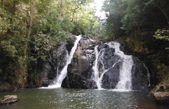 Cairns Waterfalls Tour | Dinner Falls