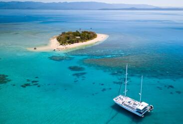 Low Isles Day Trip - Great Barrier Reef Day Tour