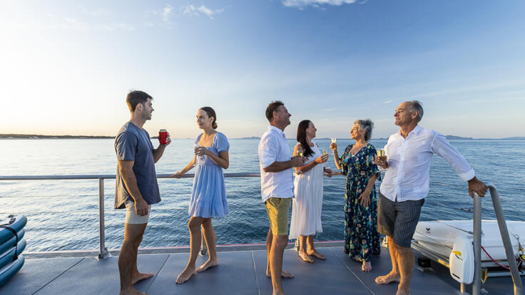 Mackay 2 Hour Sunset Cruise - Rooftop viewing platform