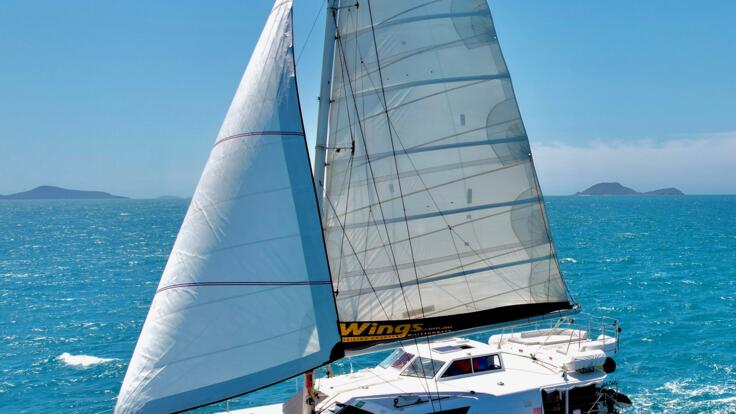 Whitsunday Yadcht Charter - Under Sail